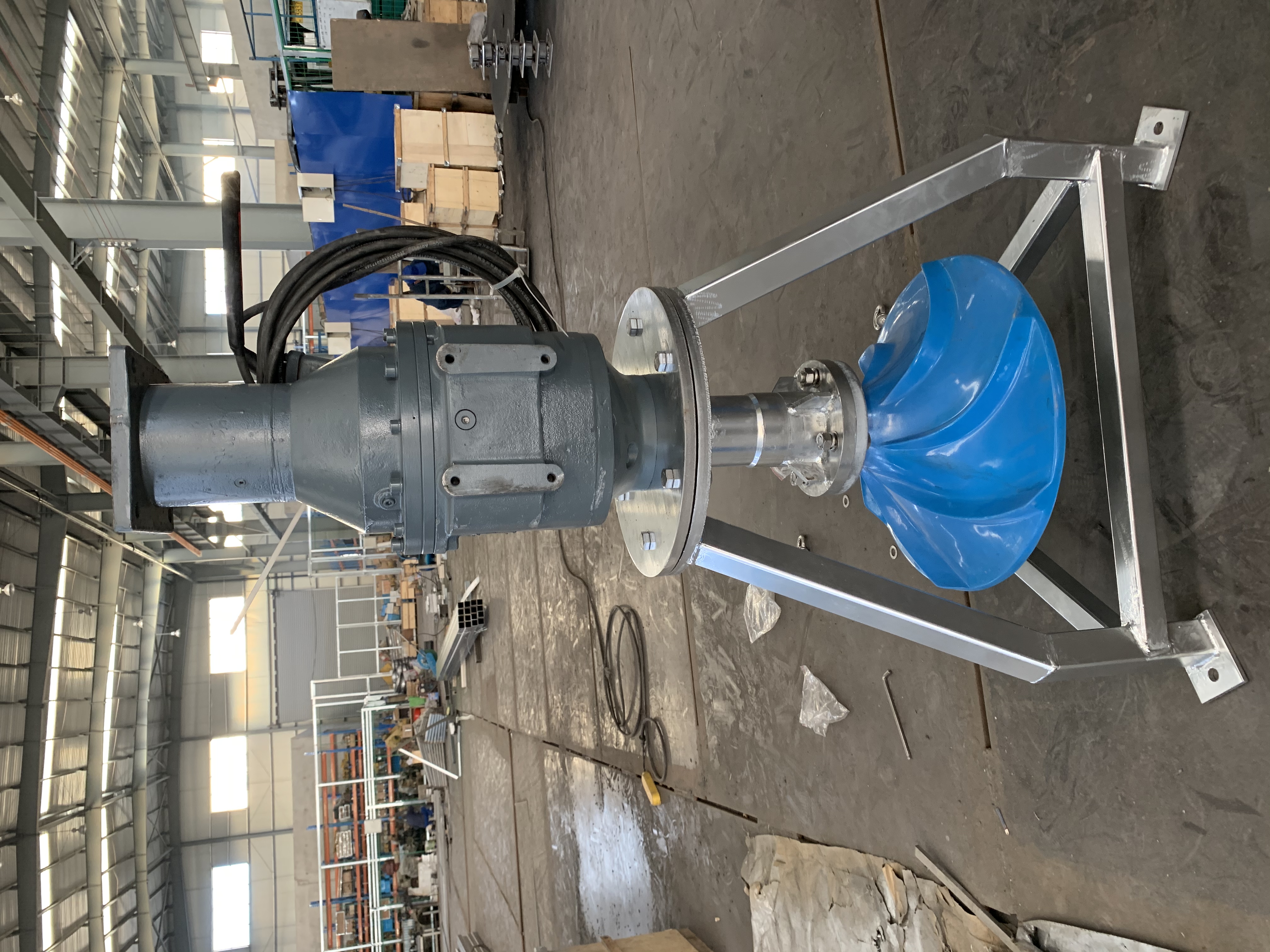 潛水雙曲面攪拌機(jī)與其它攪拌設(shè)備相比，優(yōu)勢(shì)在哪里？ | 南京藍(lán)寶石環(huán)保