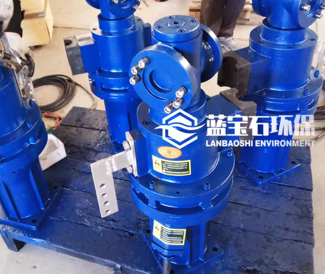 帶減震塊擺線針輪減速機(jī)潛水推流器QJB4/4-1800B/P水下攪拌機(jī)的應(yīng)用效果