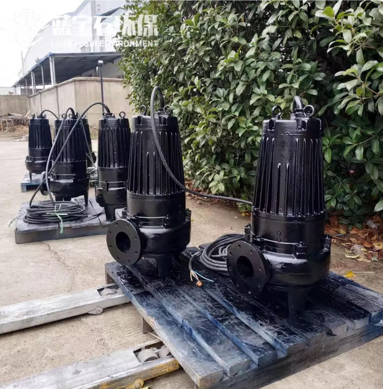 南京藍(lán)寶石環(huán)保有限公司與寧波某公司成功達(dá)成戰(zhàn)略合作，WQ型潛水排污泵助力高效污水處理